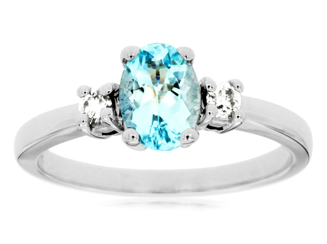 AQUAMARINE & DIAMOND RING