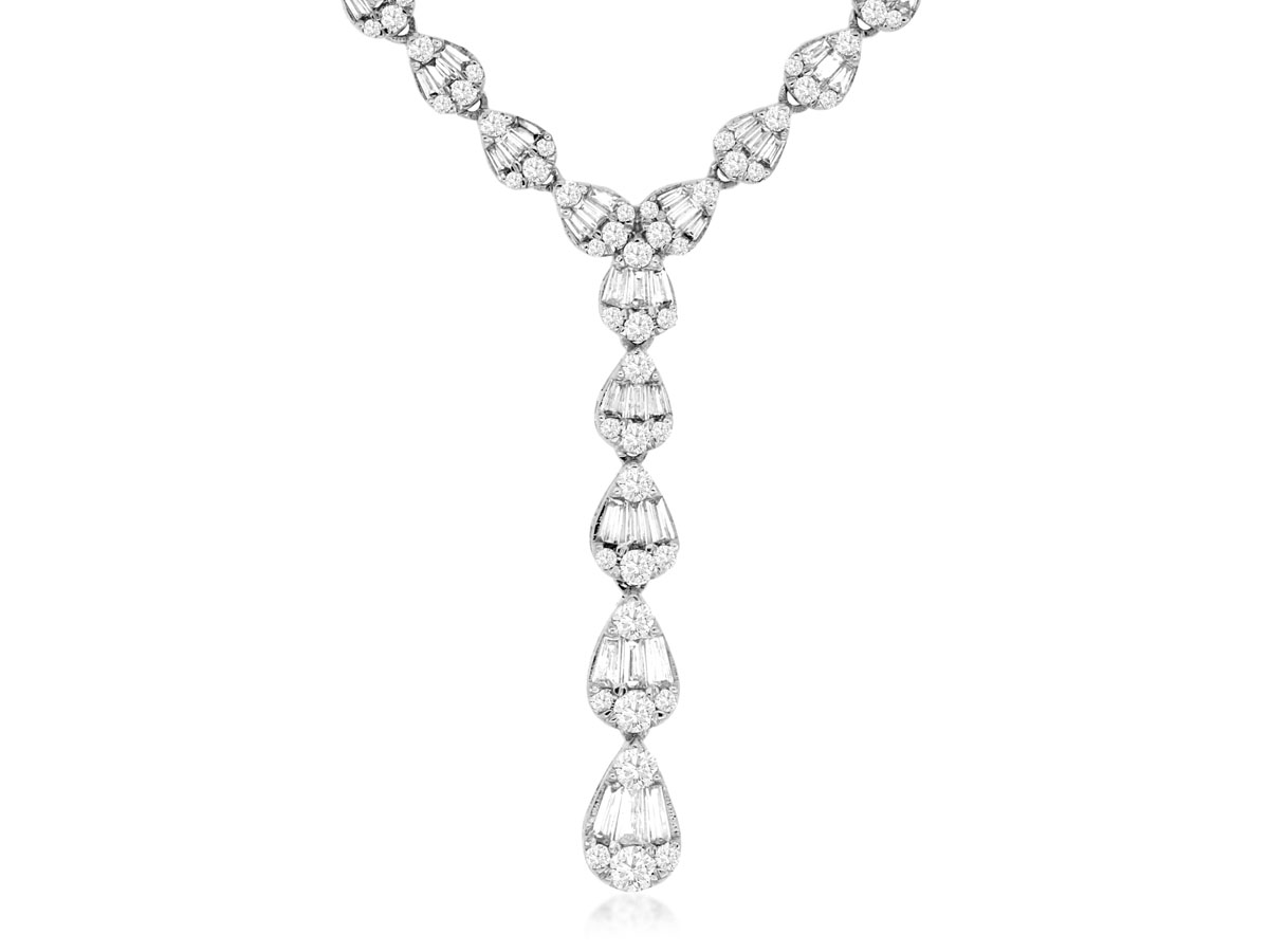 DIAMOND NECKLACE